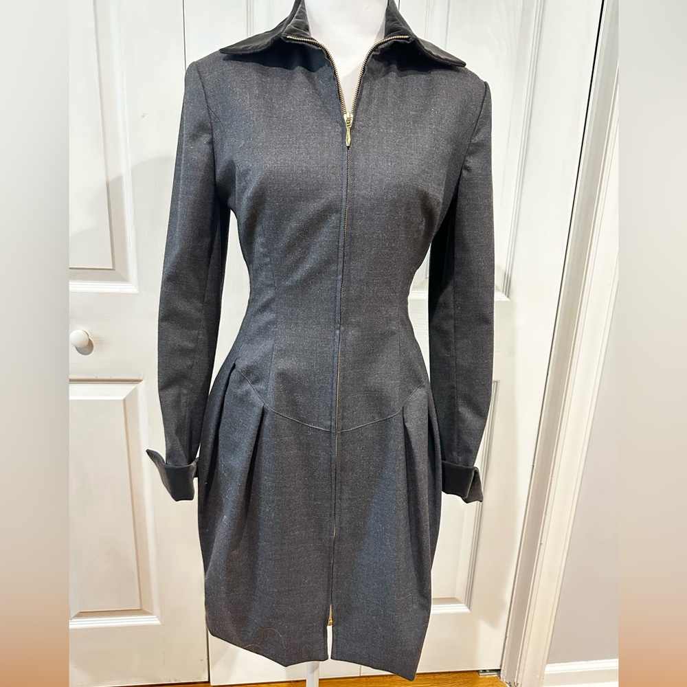 Vintage Escada Crisca Stylish zip-up dress